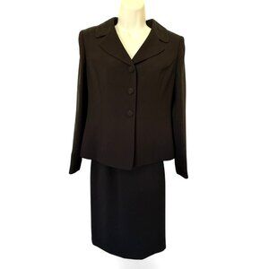 Le Suit BLACK SUIT Skirt Jacket Size 4P Embroidered Trim Career Church Formal